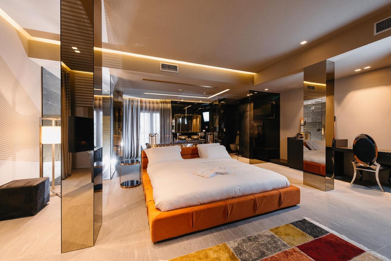Hotel Egnatia Bërxull Extérieur photo