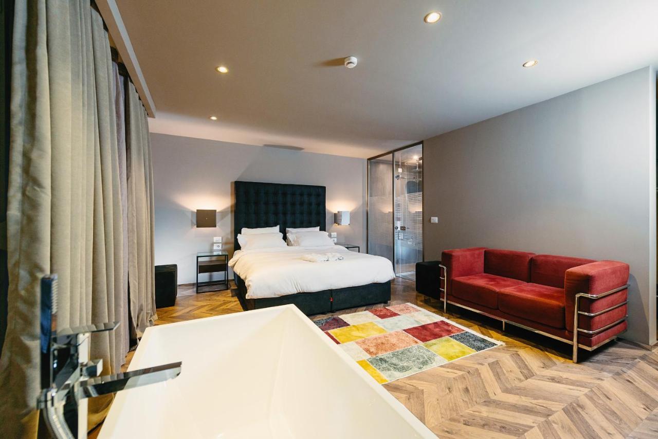 Hotel Egnatia Bërxull Extérieur photo