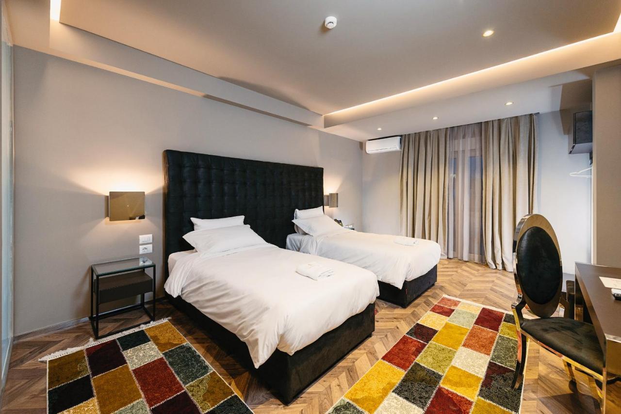Hotel Egnatia Bërxull Extérieur photo